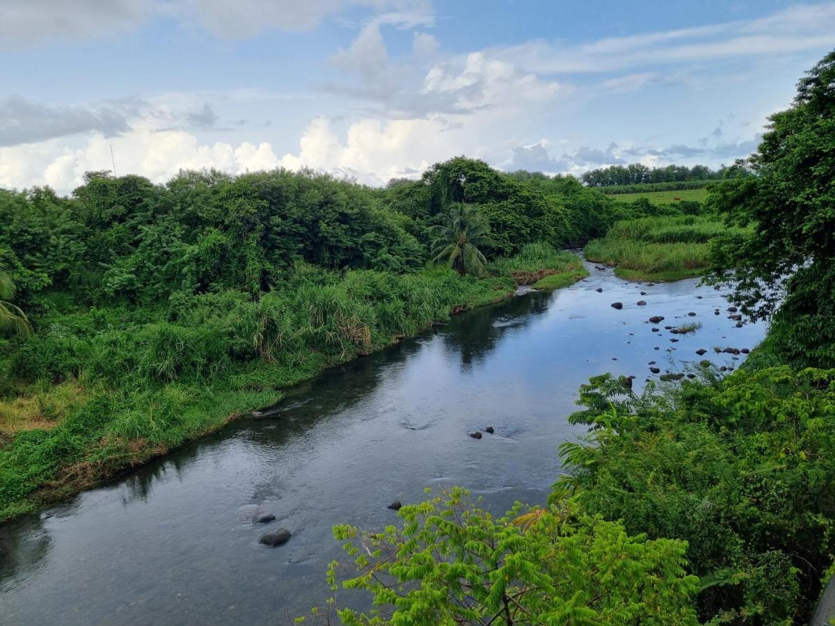 Villa Aichy Rabi Luaran gambar
